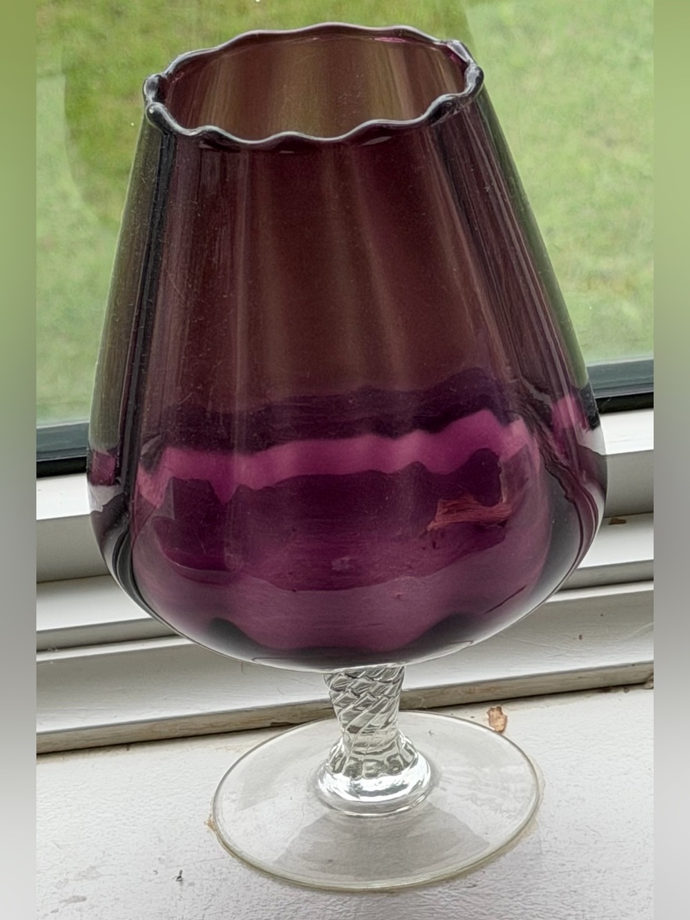 Vintage Amethyst Purole Art Glass Brandy Sniffer Vase